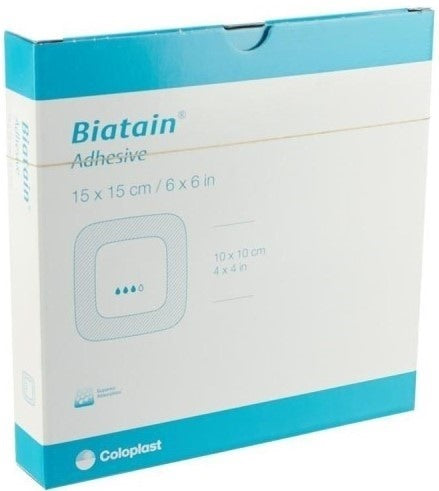 coloplast medicazione biatain in schiuma di poliuretano con idrocolloide e bordo adesivo 15x15 cm 5 pezzi ean 5708932427852